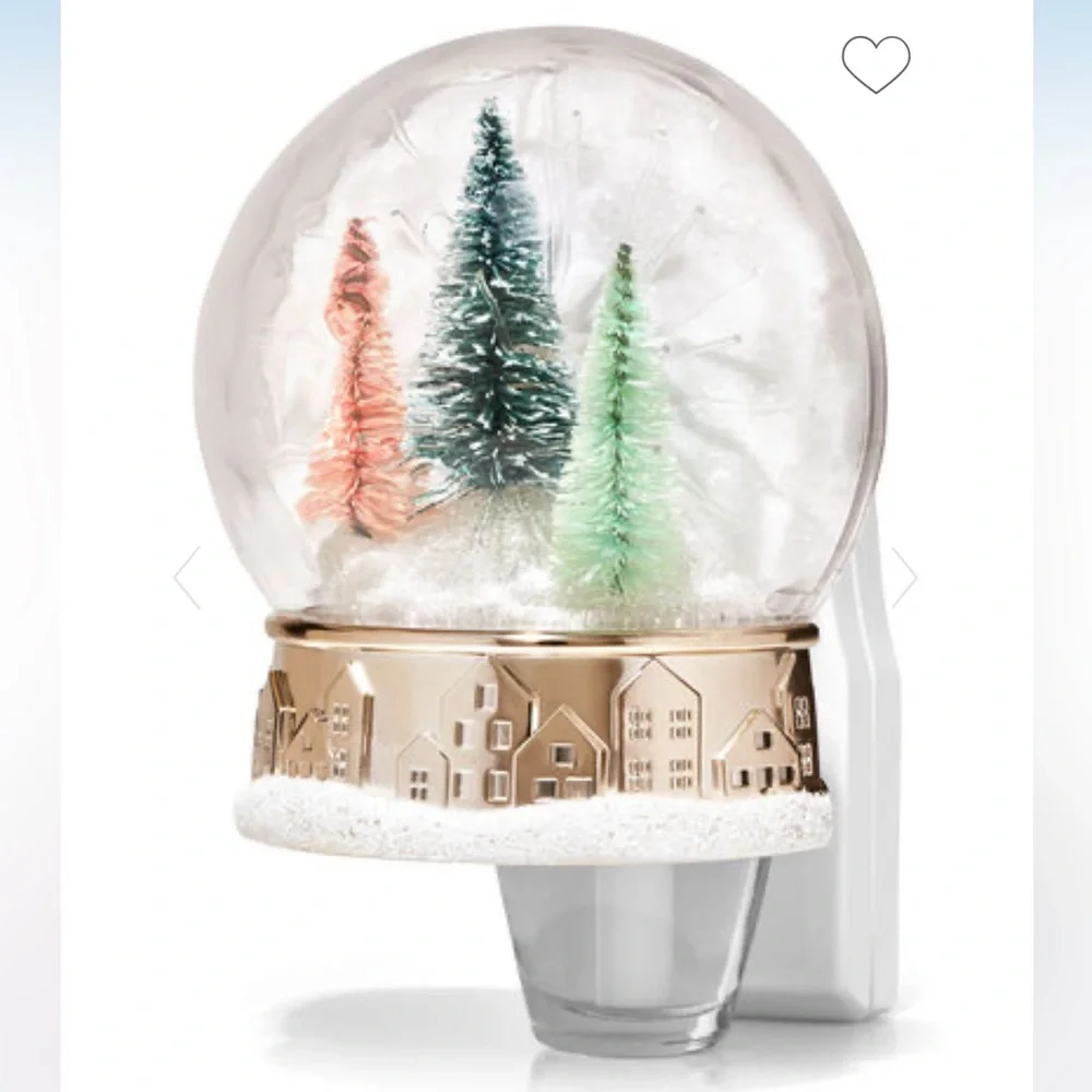 BATH AND BODY WORKS SNOWGLOBE FIBER OPTIC NIGHTLIGHT WALLFLOWER PLUG